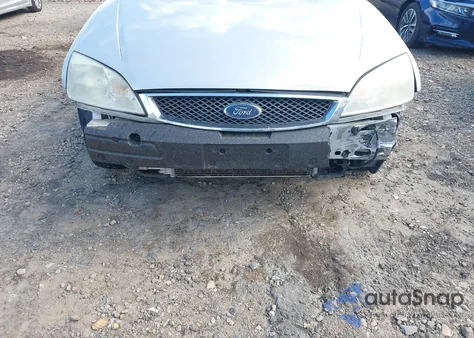 2007 Ford Focus S/Se/Ses из США, поврежденный, VIN 1FAHP34N17W186926